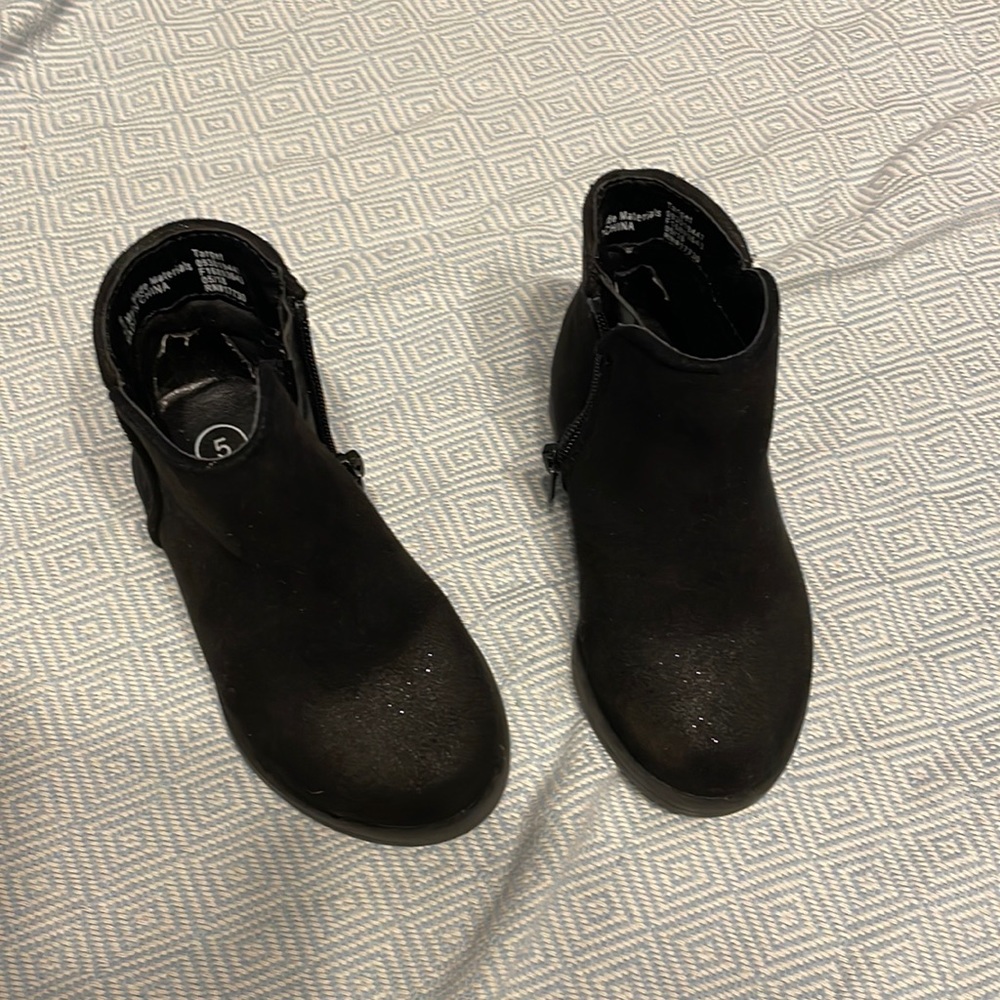 Cat and Jack boots (slight sparkle), size 5